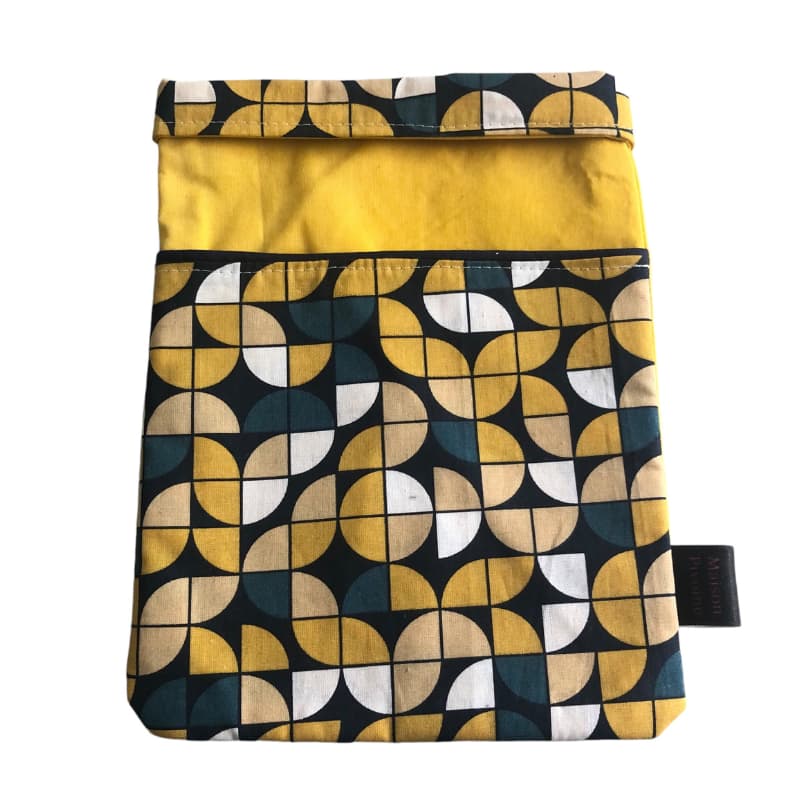 pochette à livre jaune et bleu aux motifs géométriques