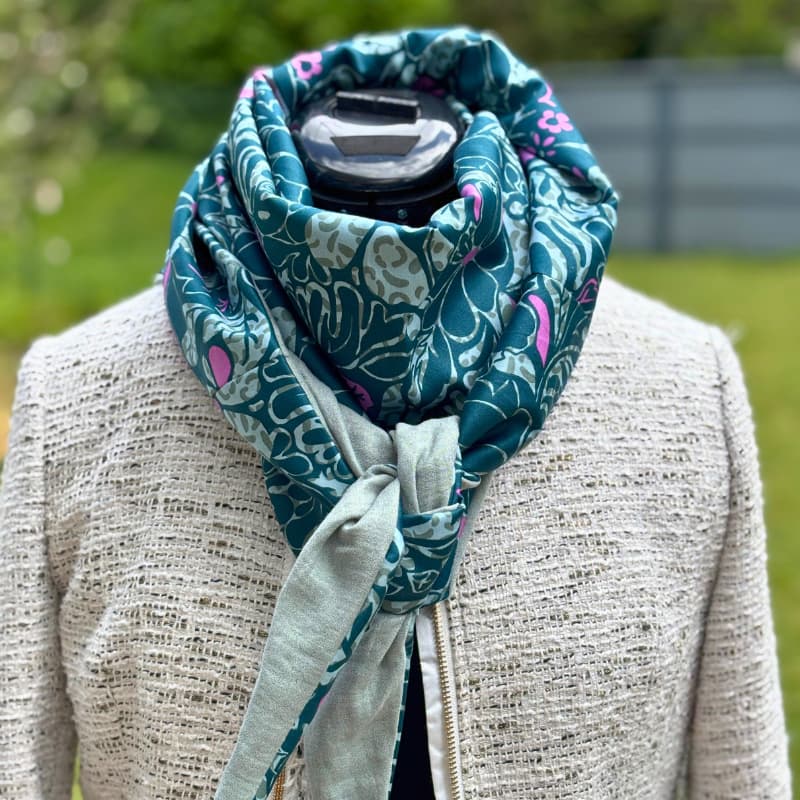 echarpe chèche femme vert et rose, fait main en france - Maison Pivoine