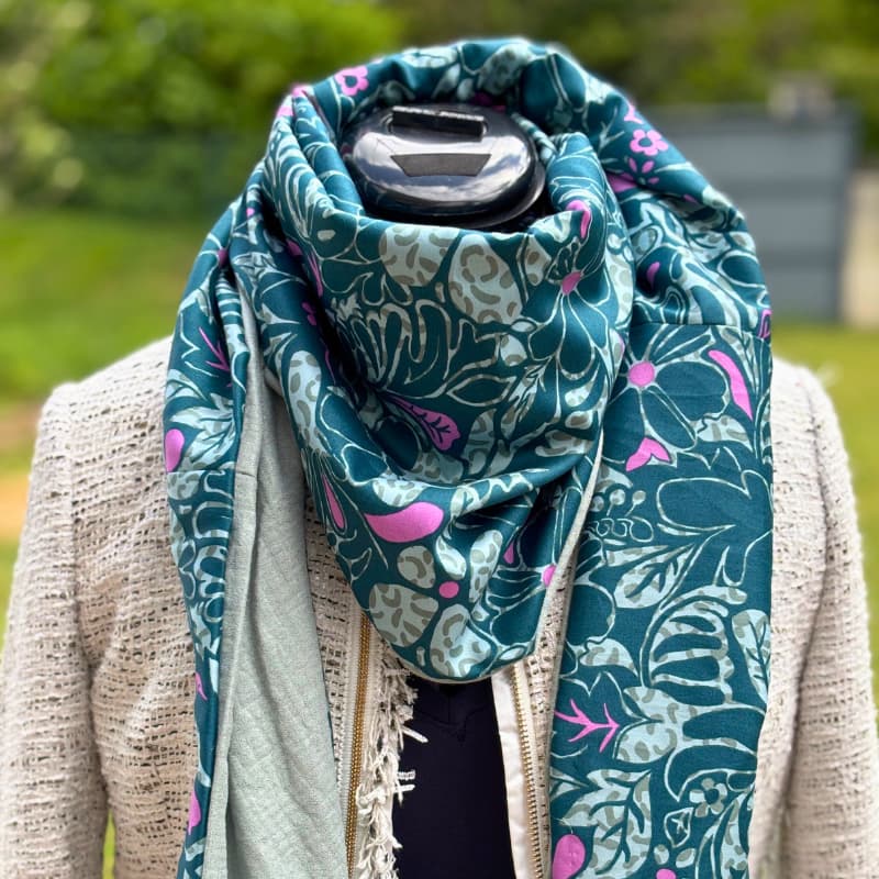 echarpe chèche femme vert et rose, fait main en france - Maison Pivoine