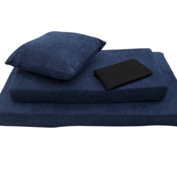 Commande sur mesure de housse de banquette pour camion aménagé.