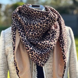 echarpe chèche femme motifs leopard reversible