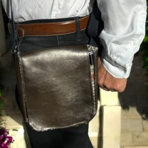 sacoche homme marron en simili cuir avec rabat