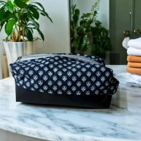 Trousse de toilette homme bleue "Bouleau"