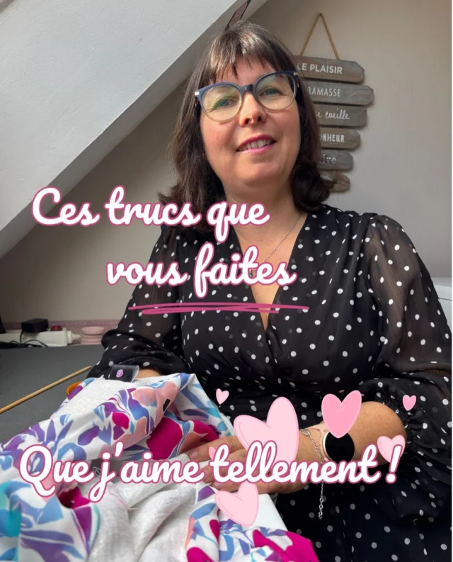 Quand tu soutiens, Maison Pivoine, tes gestes ne passent jamais inaperçu.

Un commentaire, un partage, l’enregistrement d’une publication ou d’une photo de sac, de kit, de chèche chez toi, aide mon travail à rencontrer tous les amoureux des créations artisanales. Ces attentions construisent une petite entreprise autant que les commandes.

Lequel de ces gestes fais-tu le plus naturellement ?